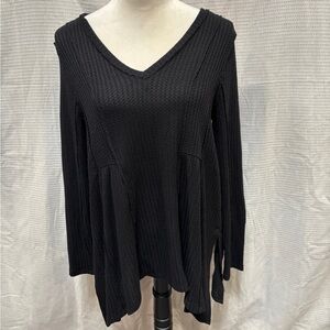 Torrid Black Ribbed V-Neck Tunic